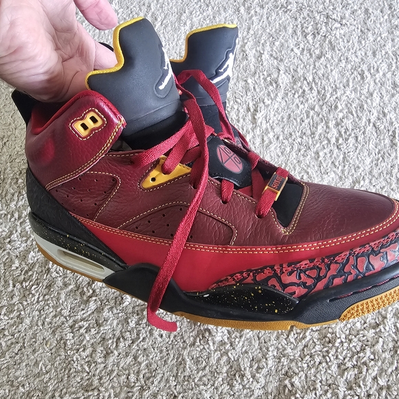 Size 11 - Rare ? Air Jordan Spizike Son of Mars Low Hawks Red Black main image 8